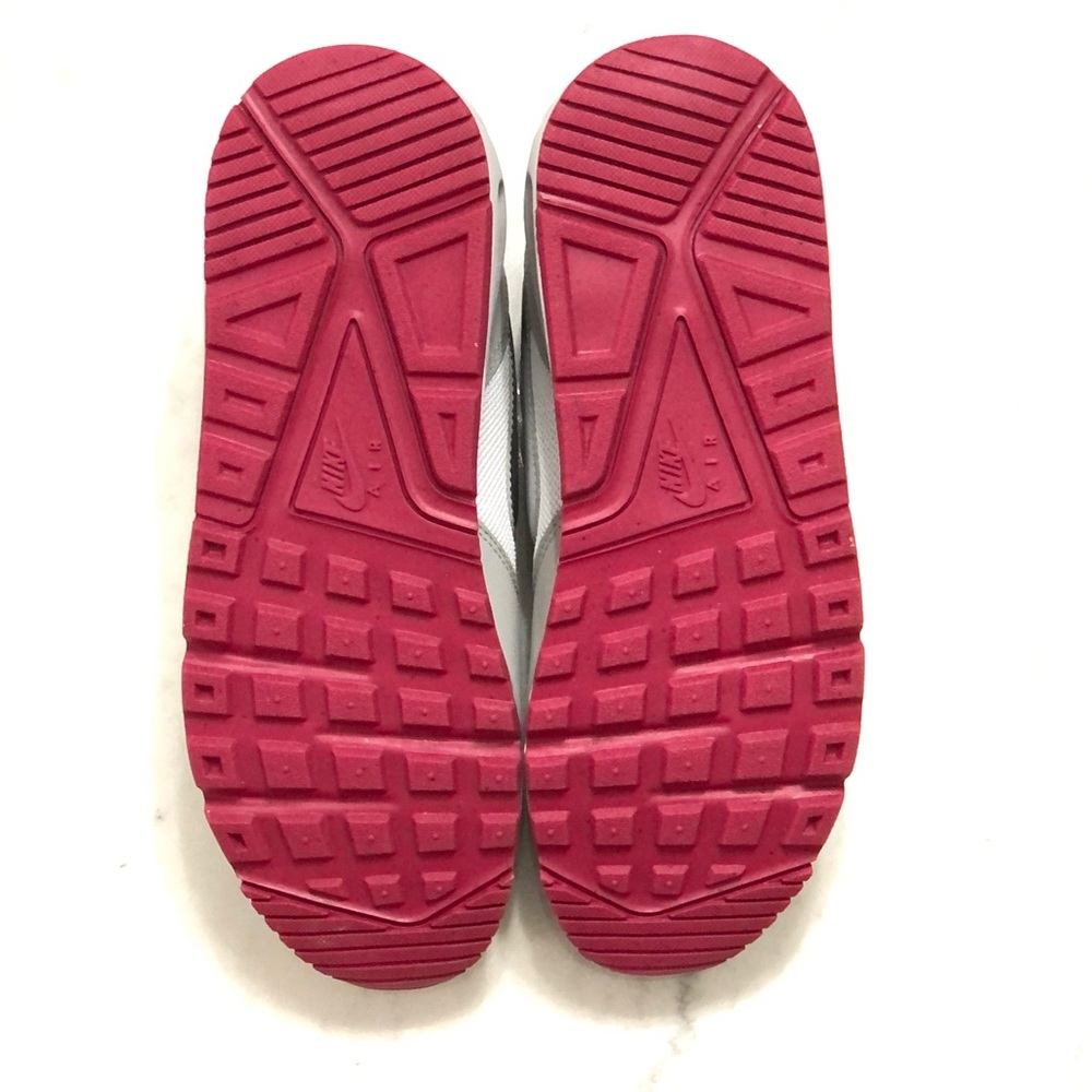 SOLD New Nike Womens Air Max Correlate - Picture 6 of 8